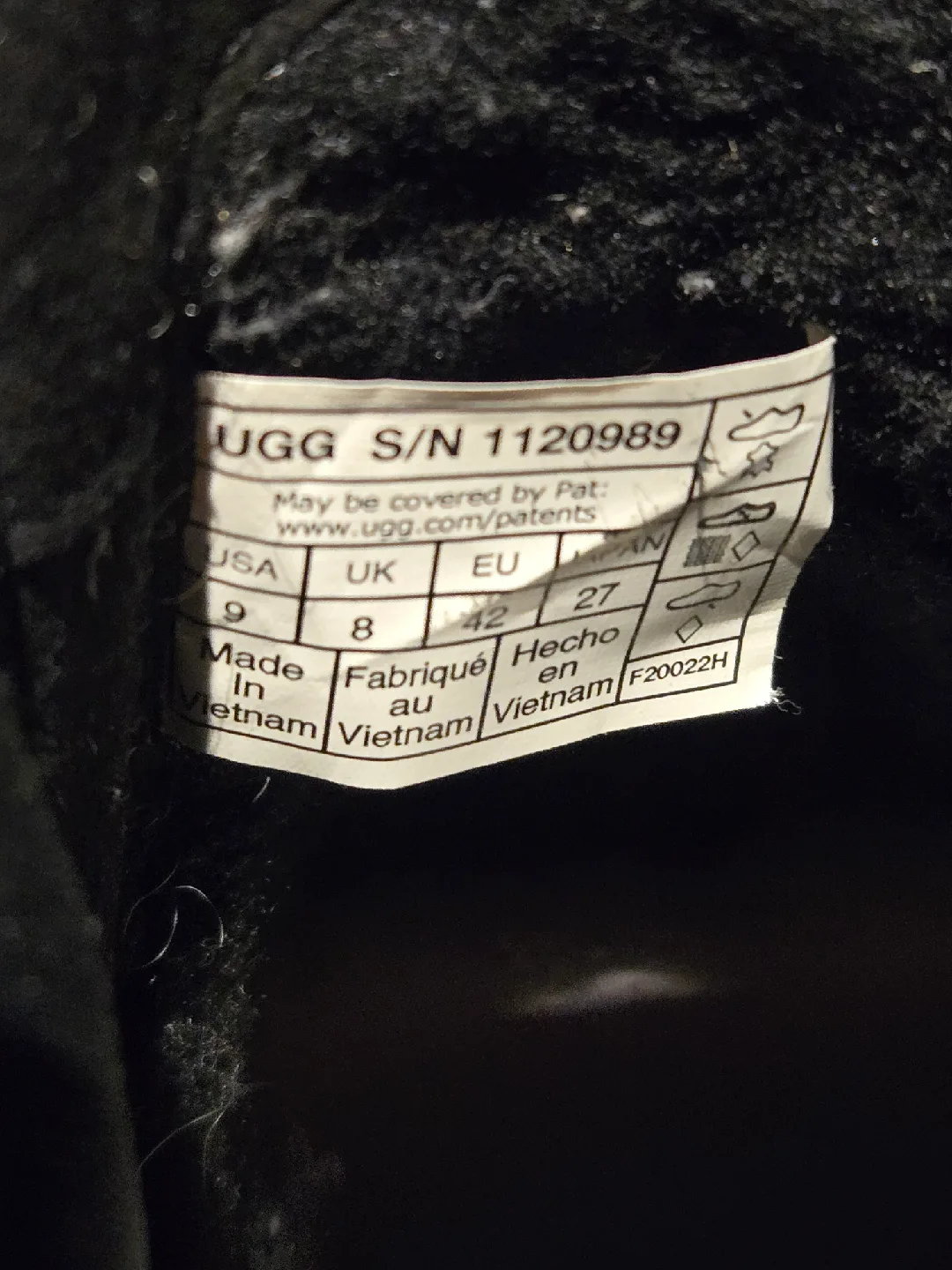 UGG  Men leather Chelsea Boots - size 9 image indicator(7)