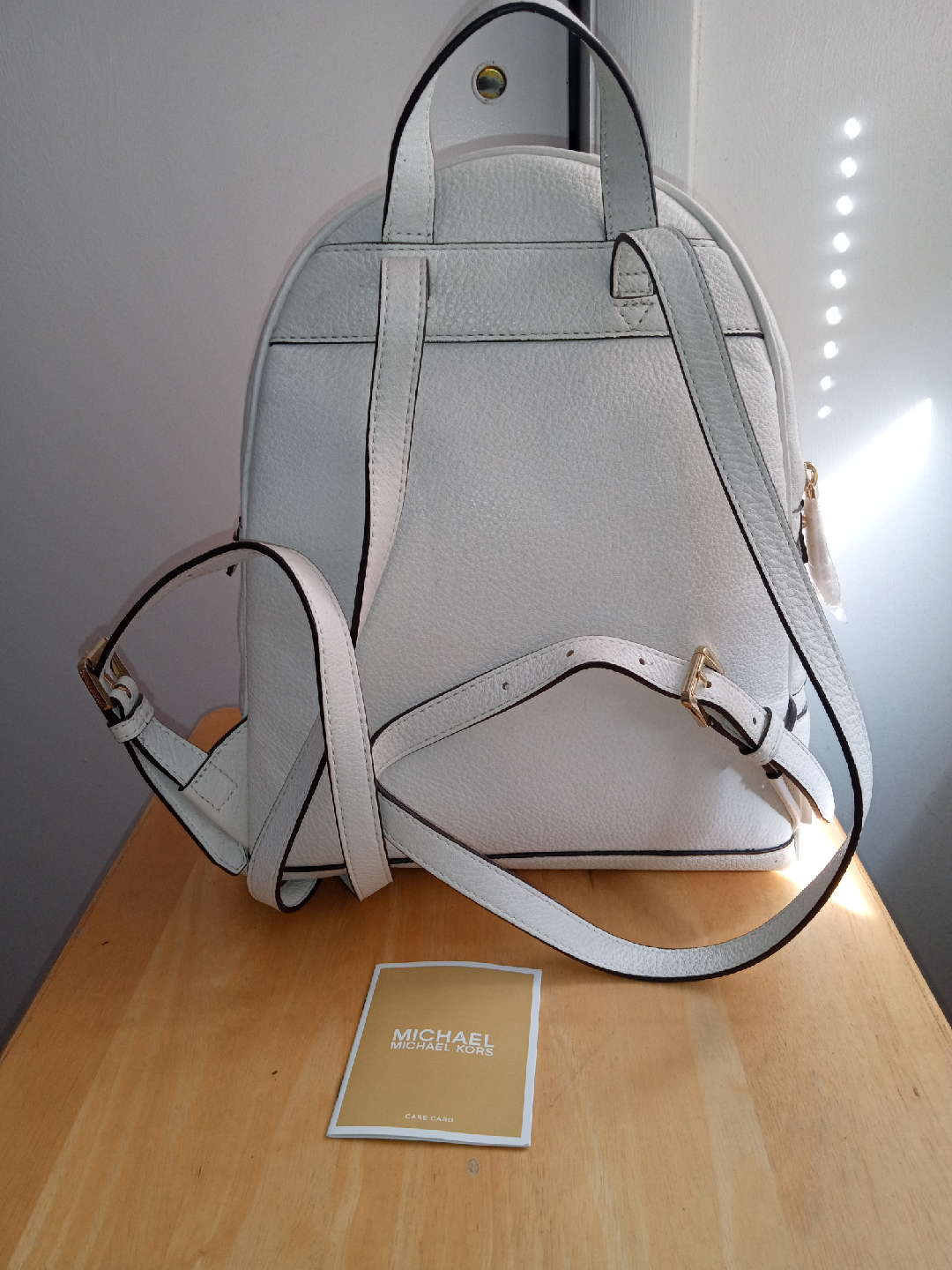 Brand New "Michael Kors White Leather Backpack - photo 2