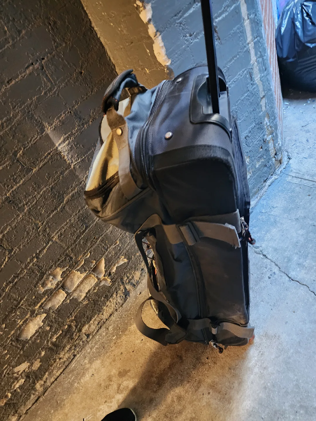 Rolling Duffel Bag - Travel Ready! image indicator(3)