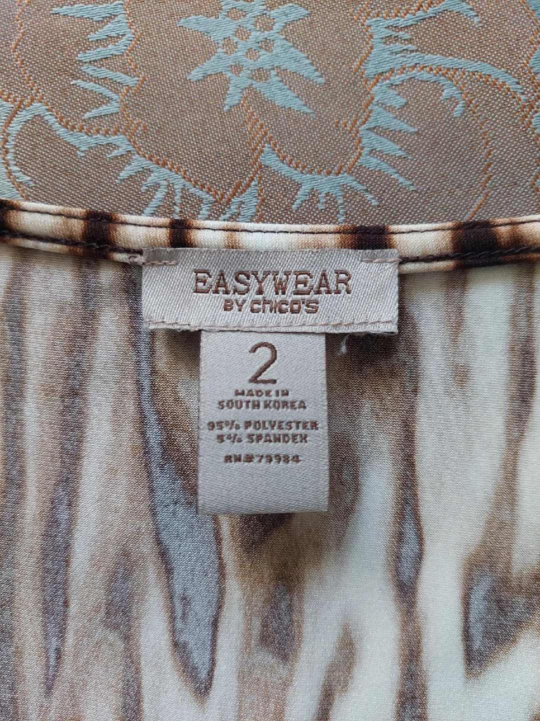 EASYWEAR by Chico's Animal Print Top - Size 2 image indicator(4)