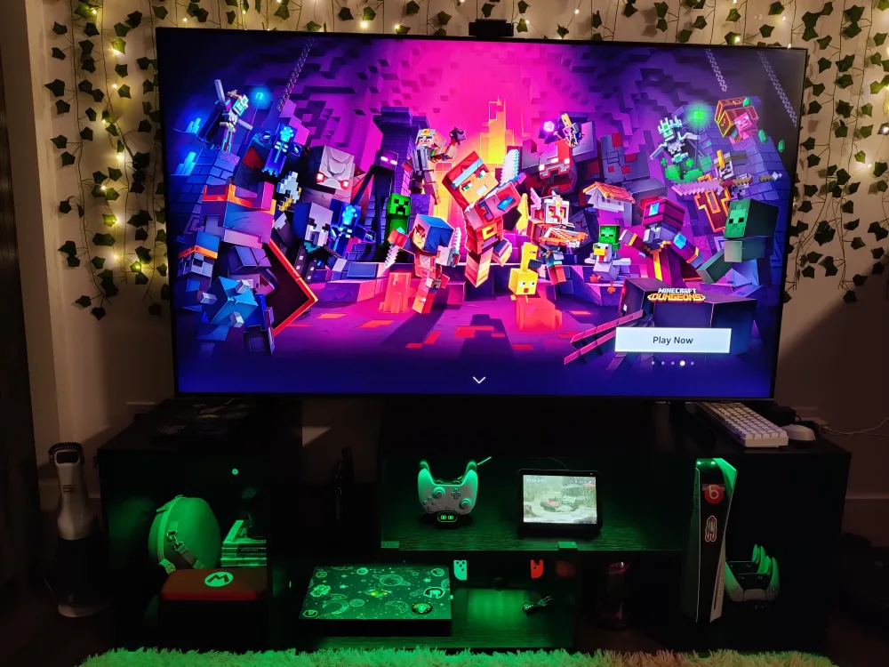 65 inch samsung qled tv + accident protection (4 yrs) image indicator(2)