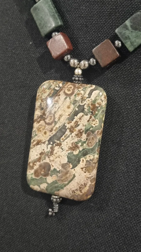 Handmade Stone Bead Necklace thumbnail