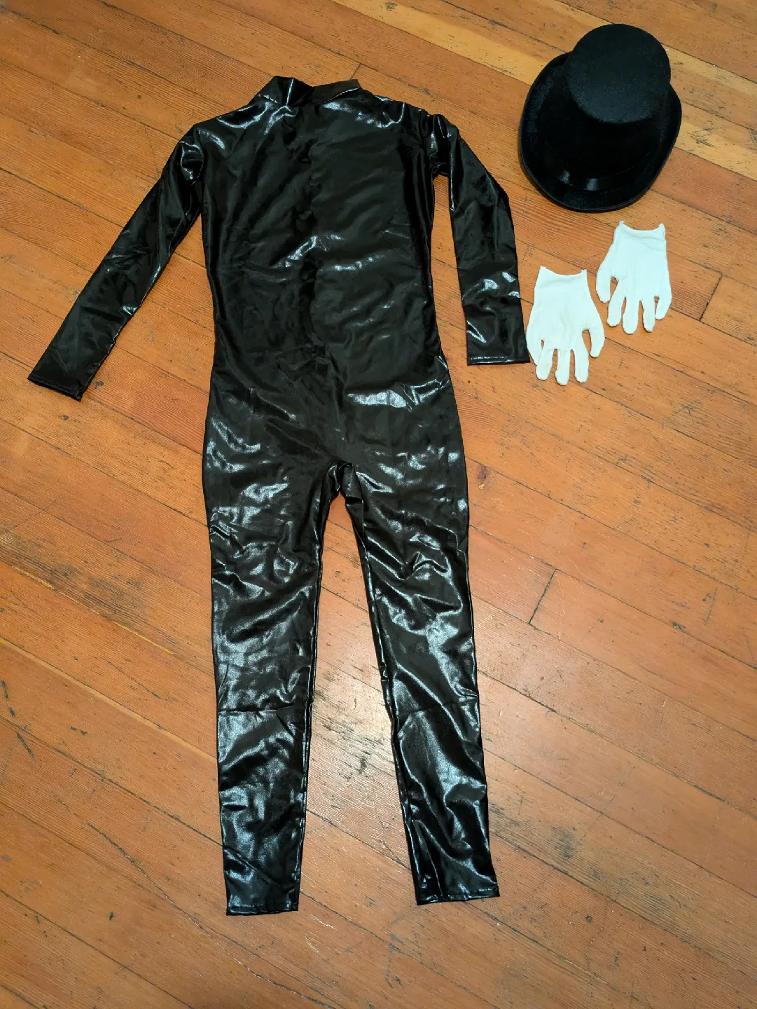 Black Costume with Hat and Gloves thumbnail