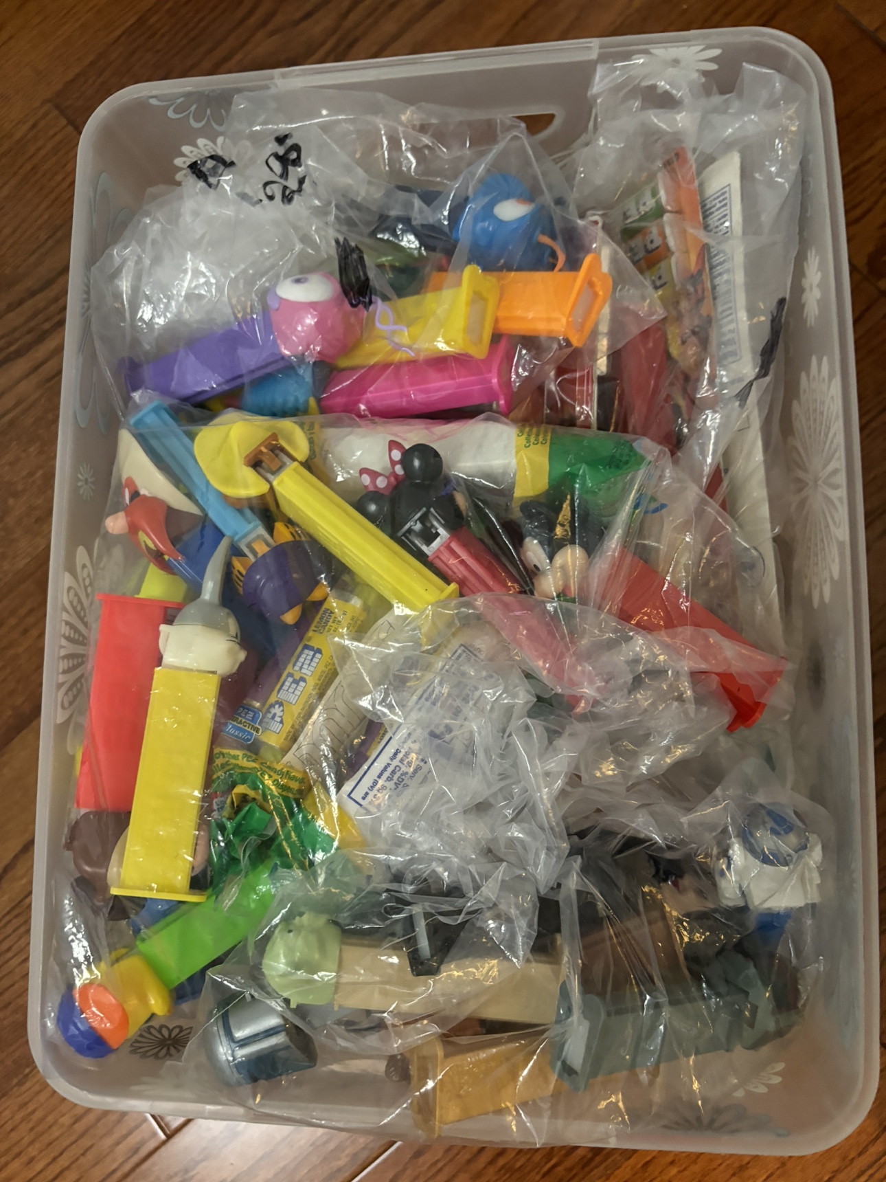 PEZ CONTAINERS