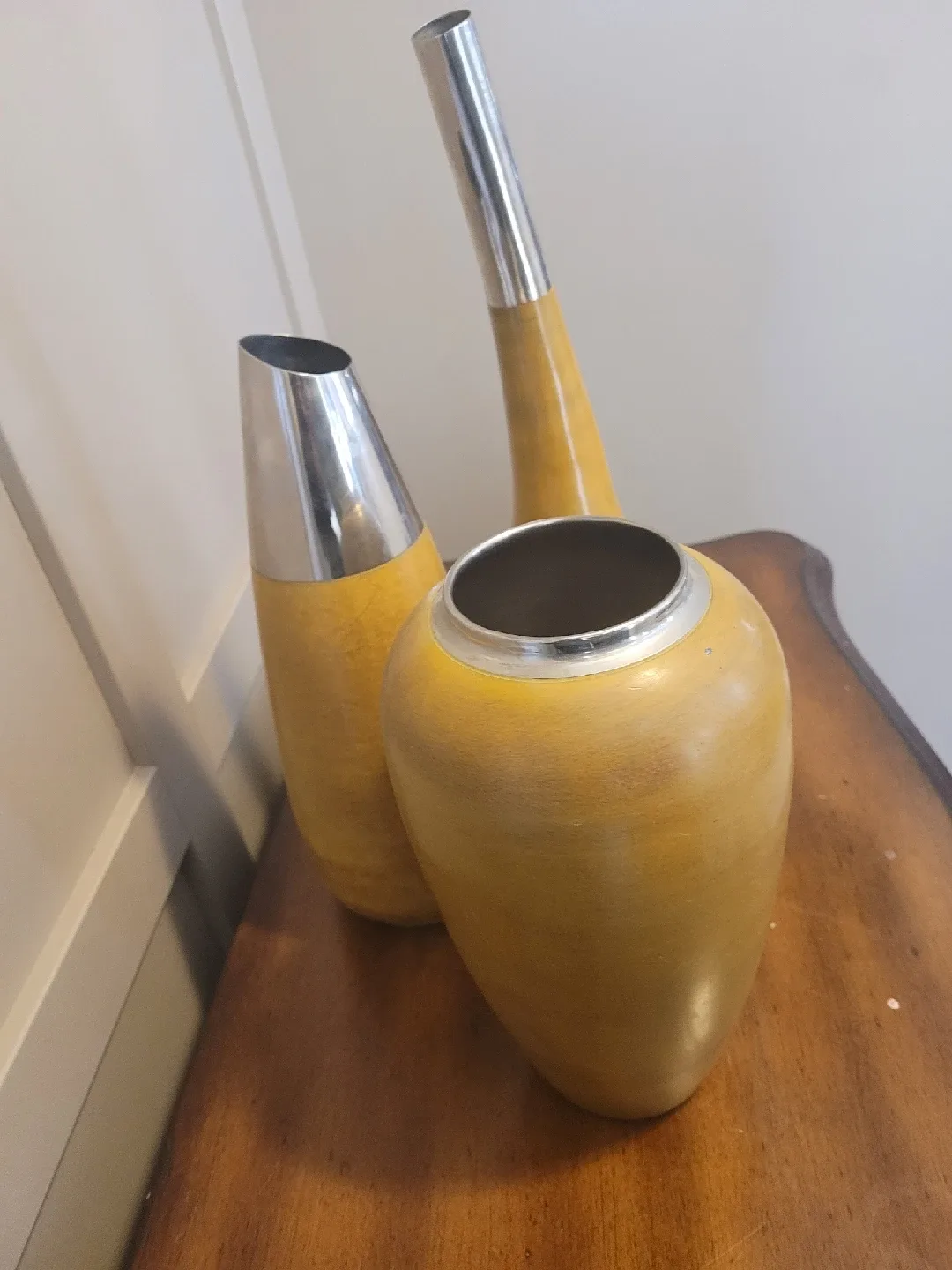 Set of 3 Decorative Vases image indicator(3)