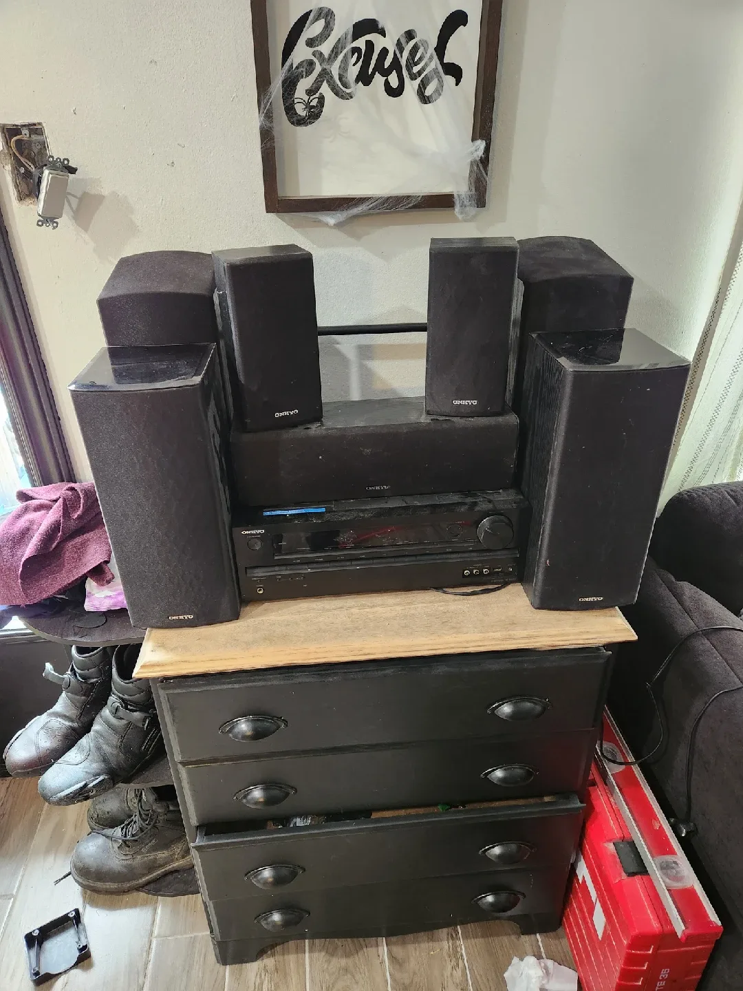 Onkyo Home Theatre System image indicator(3)