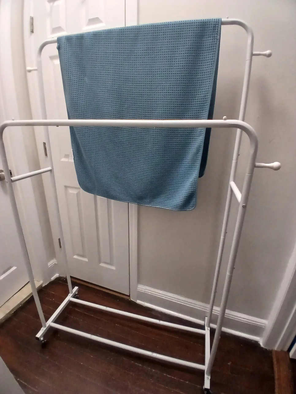 Laiensia White 2-tier Clothing Rack