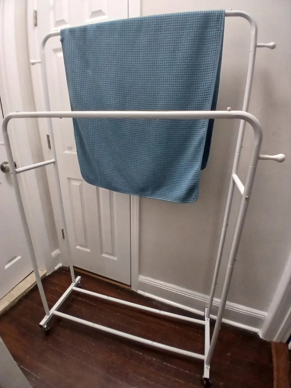 Laiensia White 2-tier Clothing Rack image indicator(2)