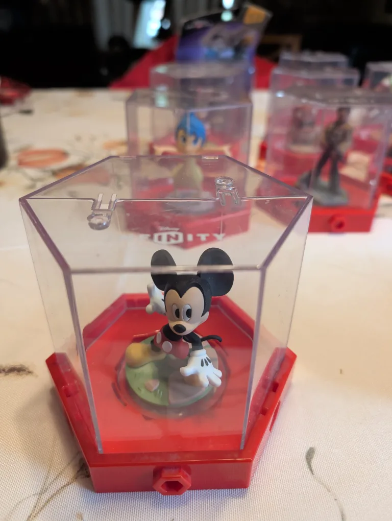 Disney Infinity Figures Lot image indicator(3)