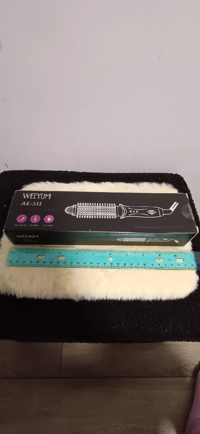 Weeyum AE-511 Mini Curling Iron Brush