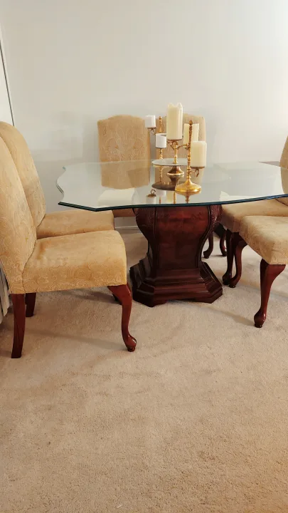 Dining Table with 6 Chairs image indicator(7)