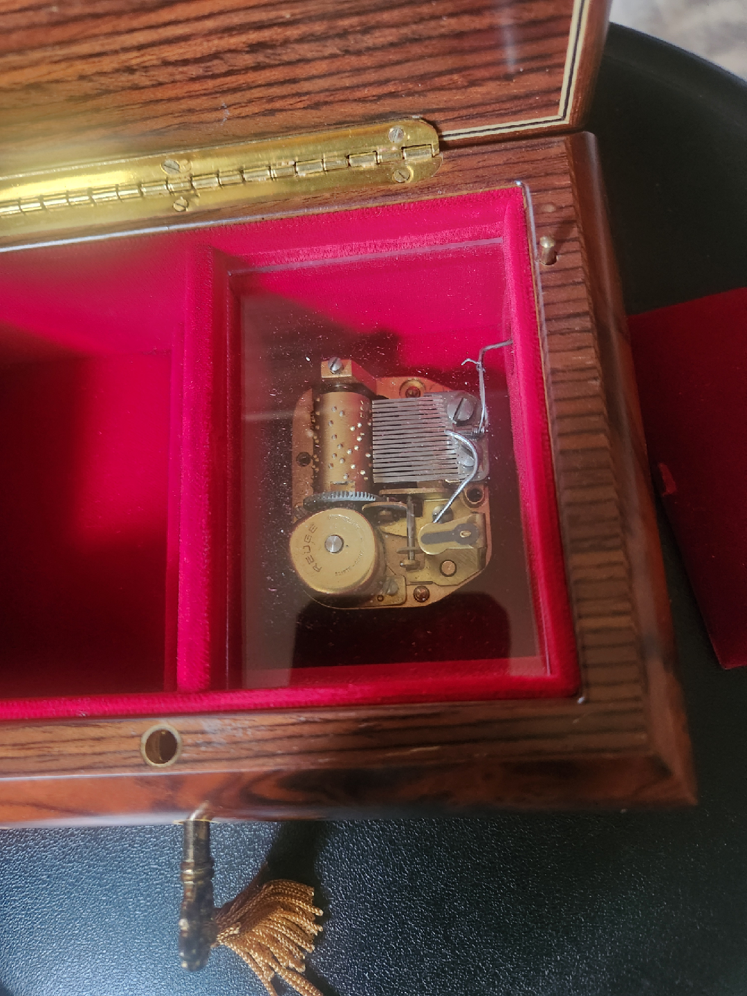 Reuge Swiss Musical Movement Music Box - photo 3
