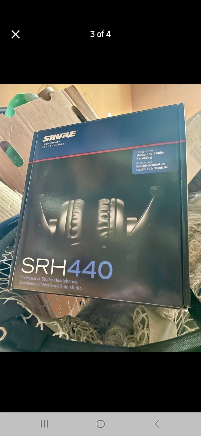 Shure SRH440 Professional Studio Headphones - New!