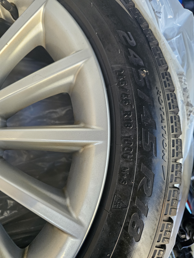 245 45 R18 Pirelli winter tires on BMW wheels 5x120 - photo 5