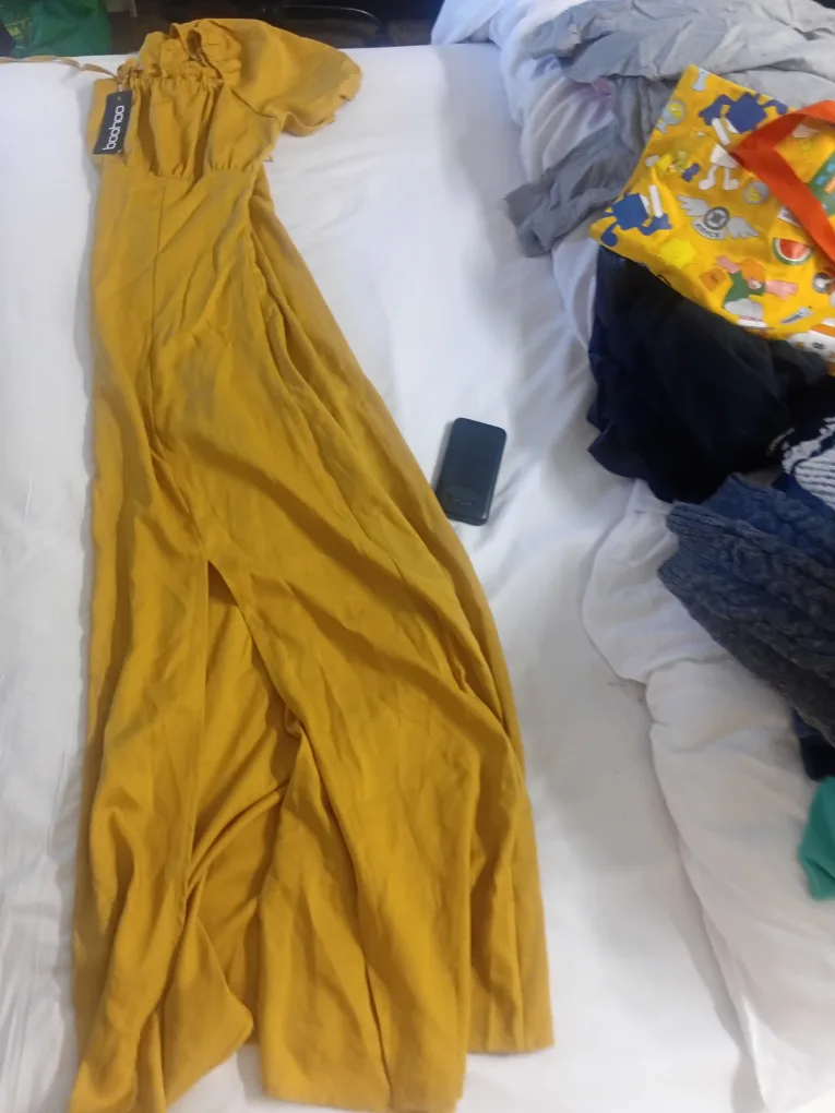 Boohoo Yellow Maxi Dress image indicator(2)