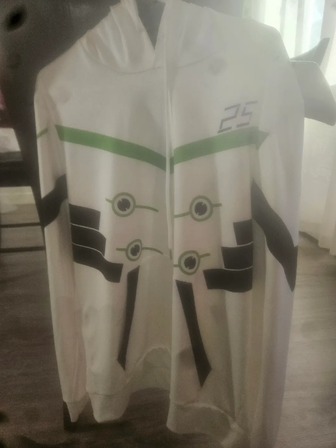 Genji White  Hoodie image indicator(2)