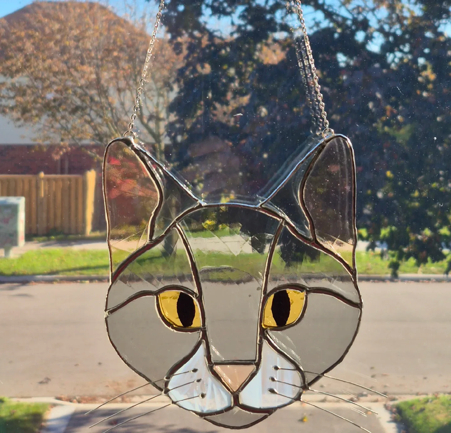 Stained glass gray cat face suncatcher image indicator(2)