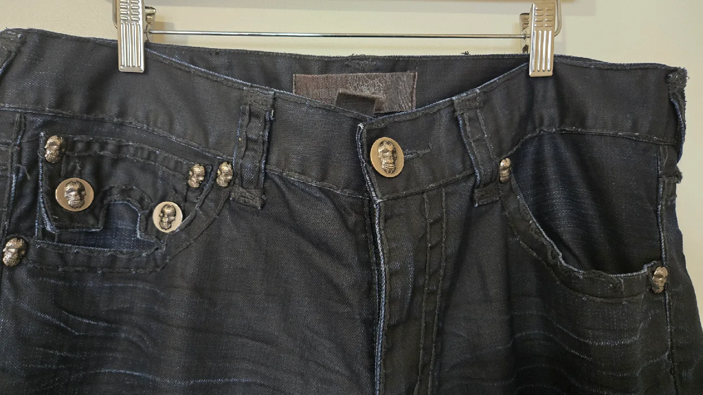 Laguna Beach jean image indicator(2)