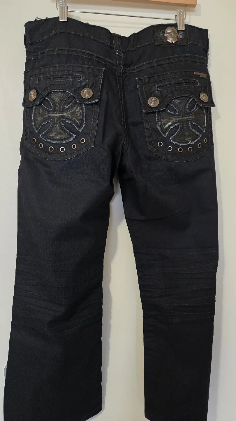 Laguna Beach jean image indicator(3)