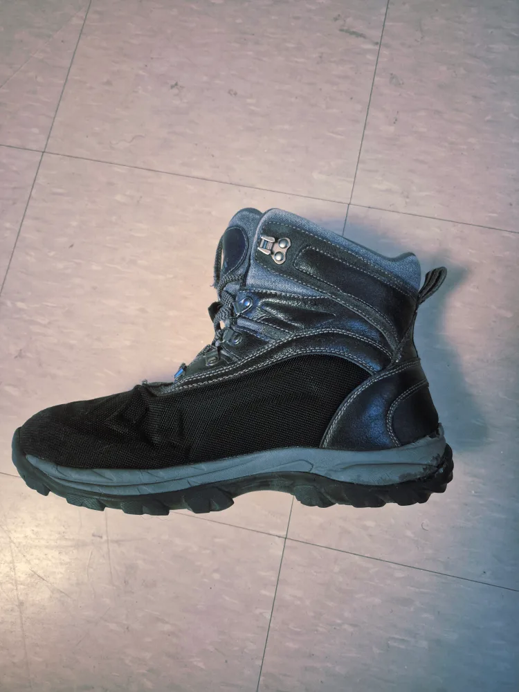 Kodiak Canada's Hiking/Snow Boots FREE image indicator(9)