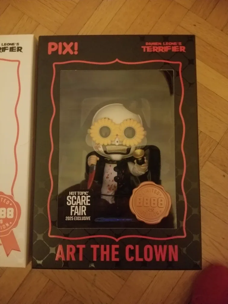 Terrifier - Art the Clown Pix! Figure - Hot Topic Exclusive thumbnail