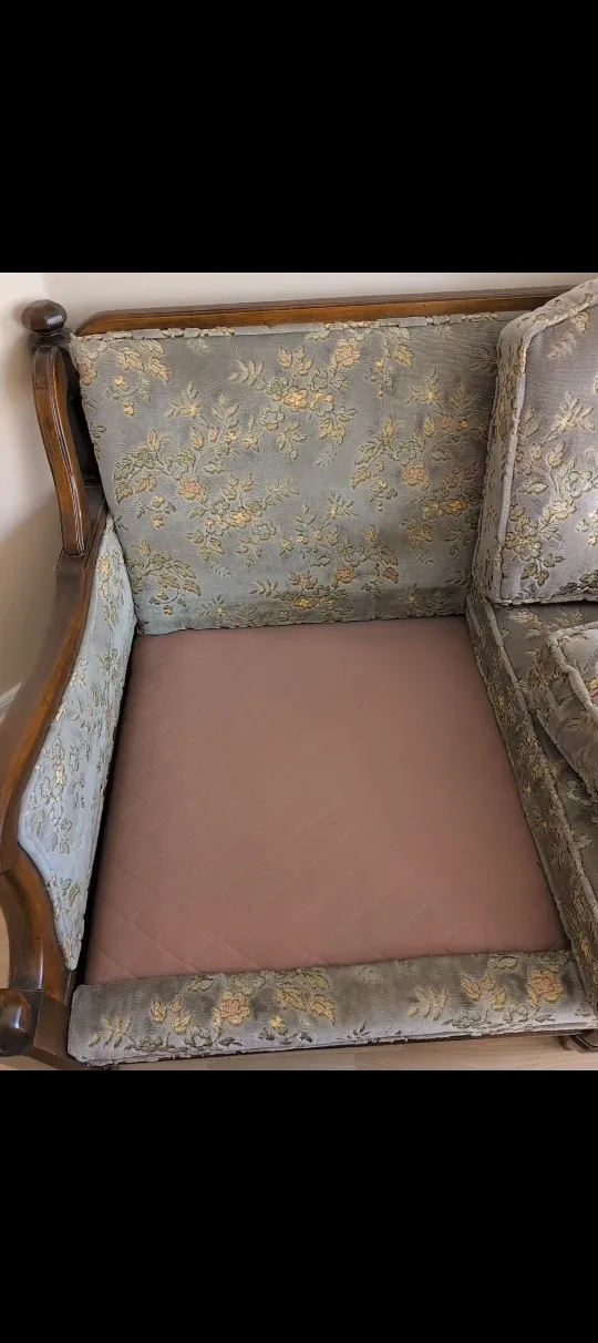 vintage sofa and chair set image indicator(4)