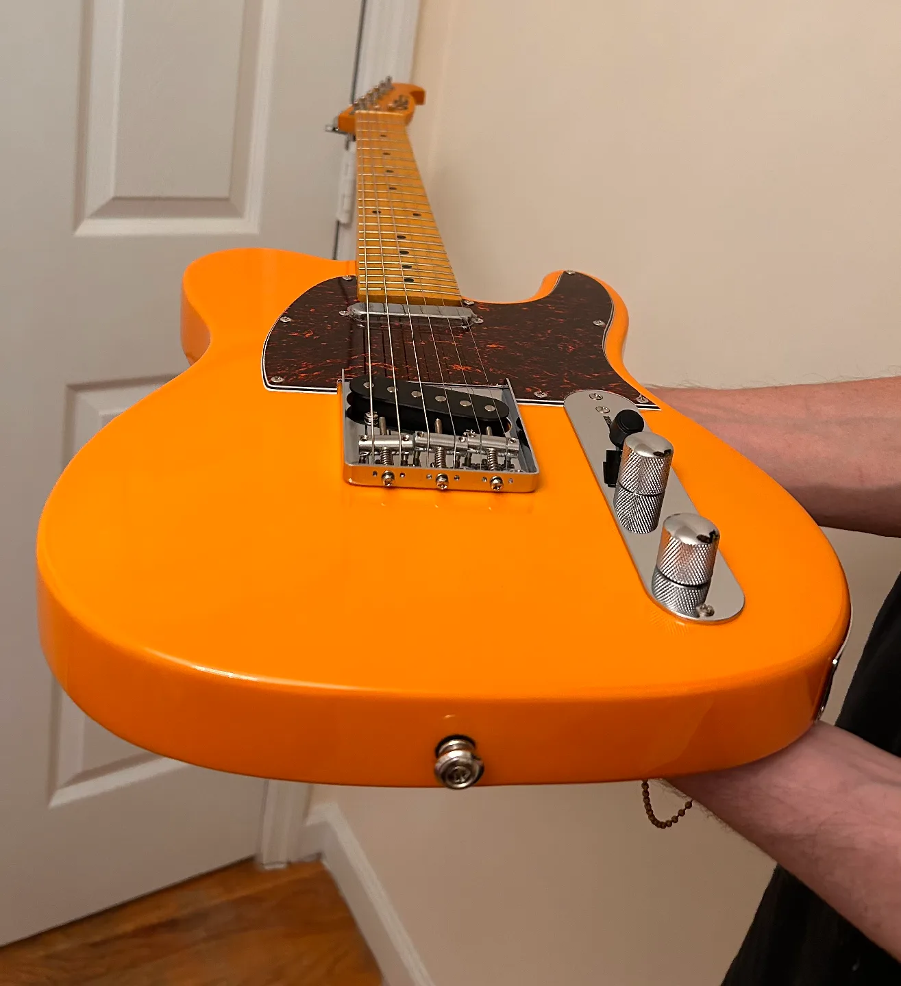 CNZ Audio Electric Guitar - Orange image indicator(8)