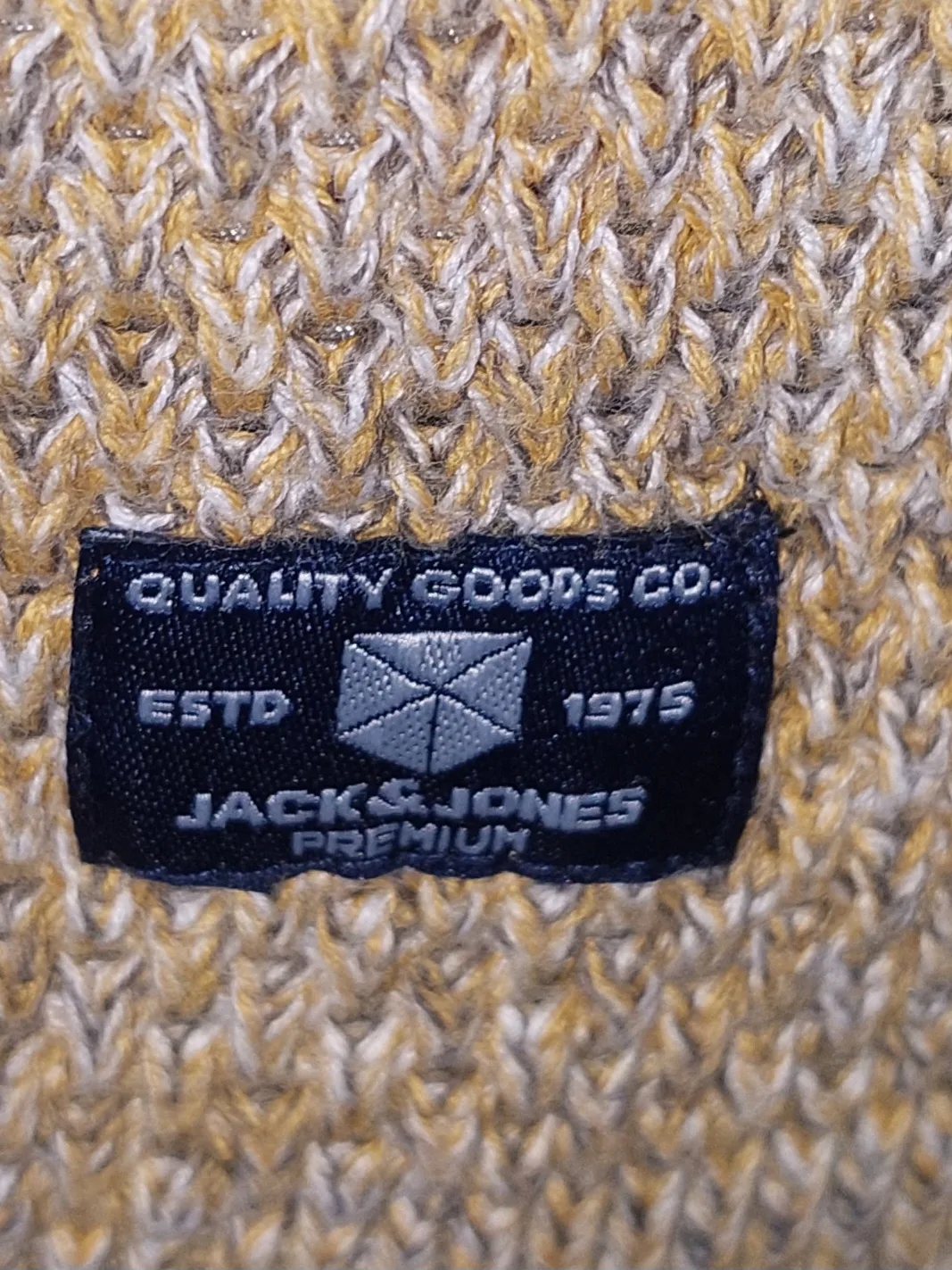 Jack & Jones Premium Knit Sweater - Size S image indicator(4)