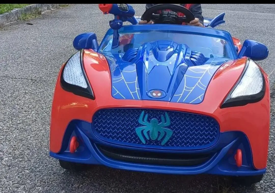 Spider-Man Ride-On Car image indicator(2)