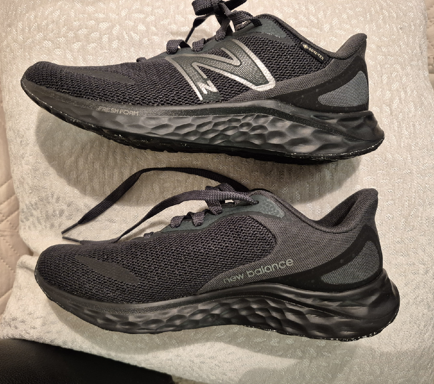 New Balance Fresh Foam Arishi v4 Gore-Tex - US 8.5 - photo 2