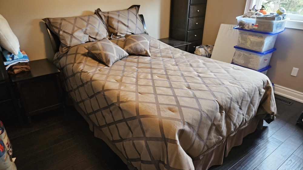 Queen Size Bed Frame, Mattress, & Boxspring