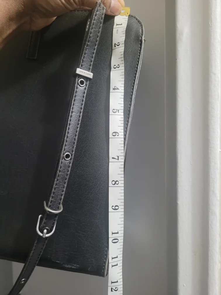 Matt & Nat Black Large Tote Bag image indicator(6)