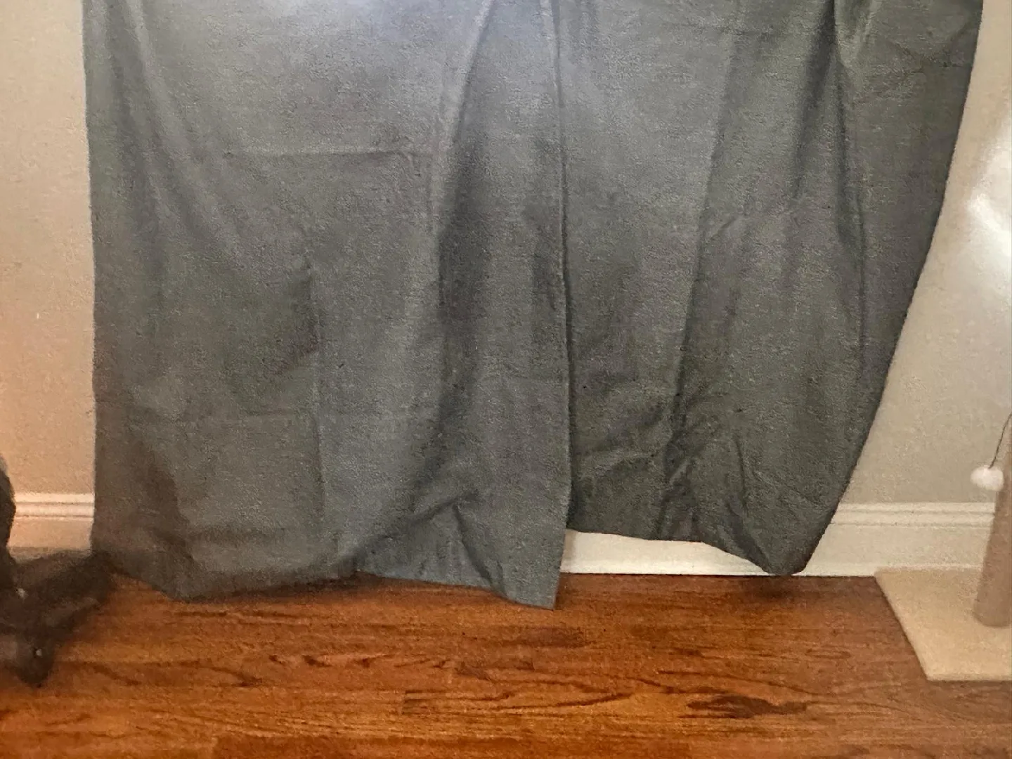 Assorted Decorative Curtains image indicator(9)