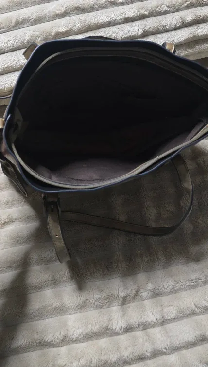 Gold Tote Bag with Shoulder Strap image indicator(3)