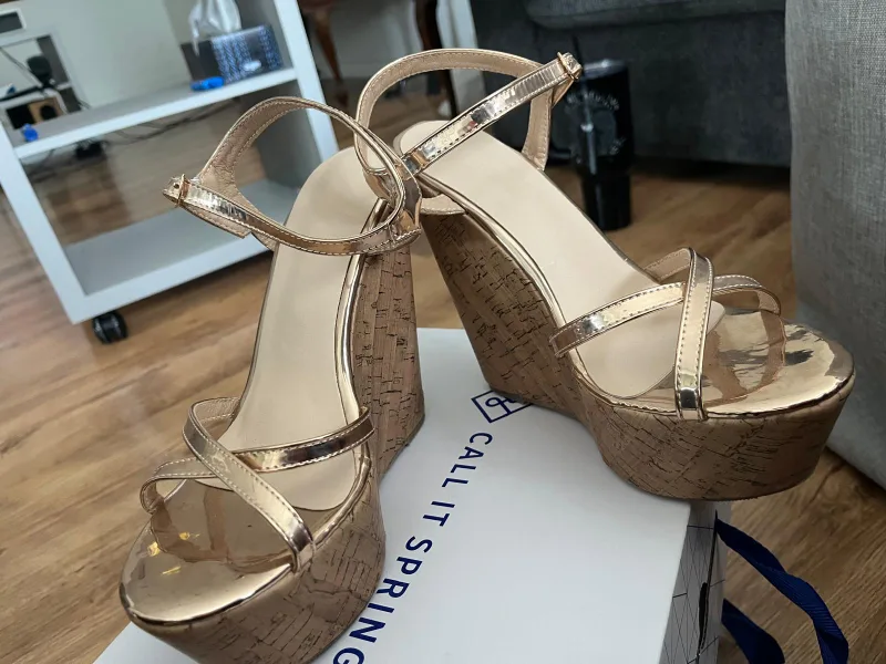 Gold Wedge Sandals - Size 7.5 image indicator(3)