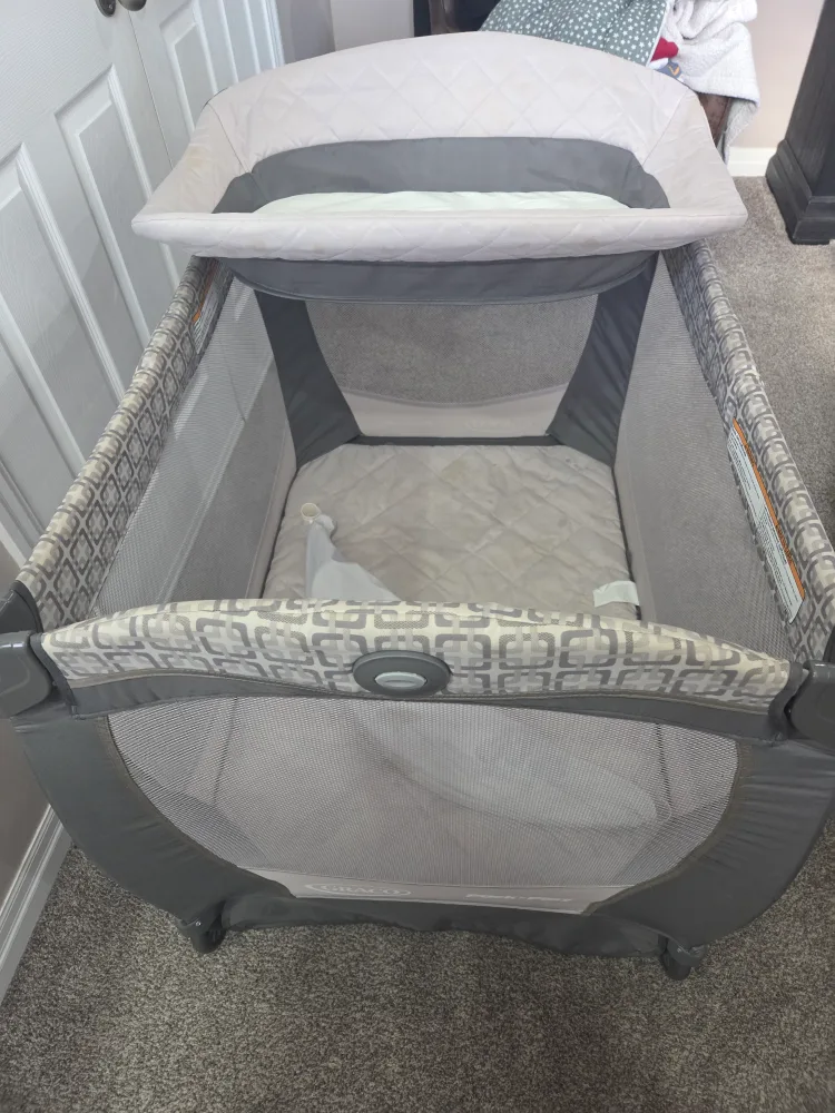 Graco Pack 'n Play Playard image indicator(2)