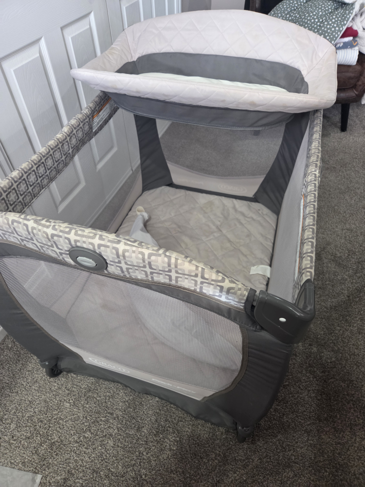 Graco Pack 'n Play Playard - photo 5