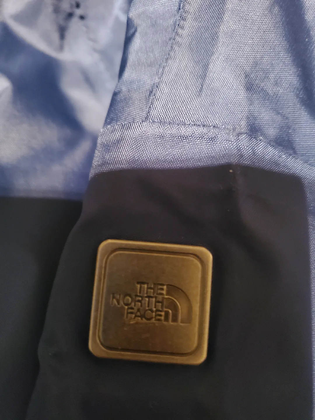 The North Face Girl's Rain Jacket - Size L (14/16) image indicator(5)