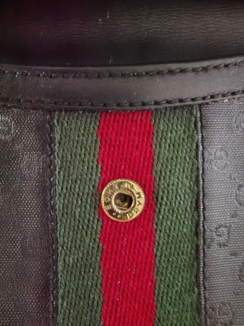 Gucci Vintage Sherry Line Black Wallet image indicator(8)