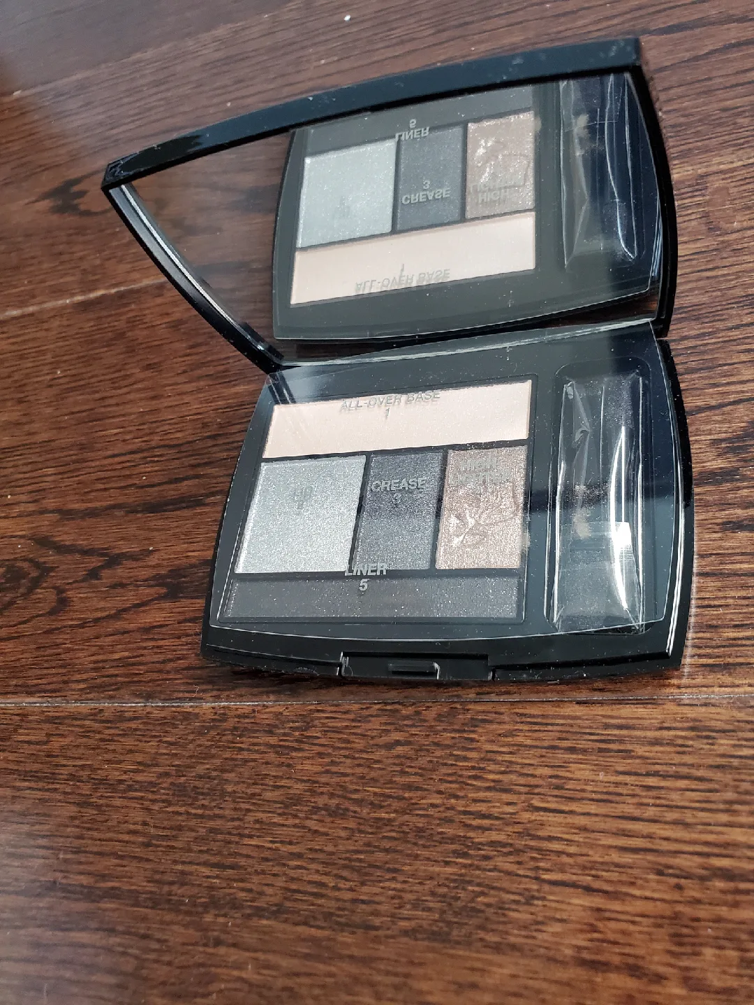 New Lancôme Color Design Eyeshadow Palette New image indicator(4)