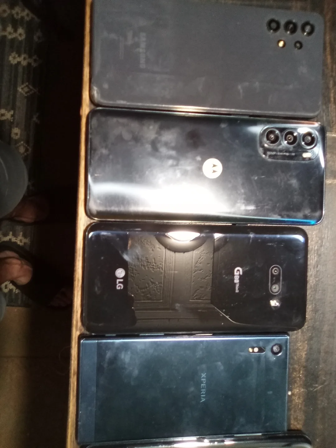 Used Smartphones - Samsung, Sony, Motorola, and More image indicator(2)