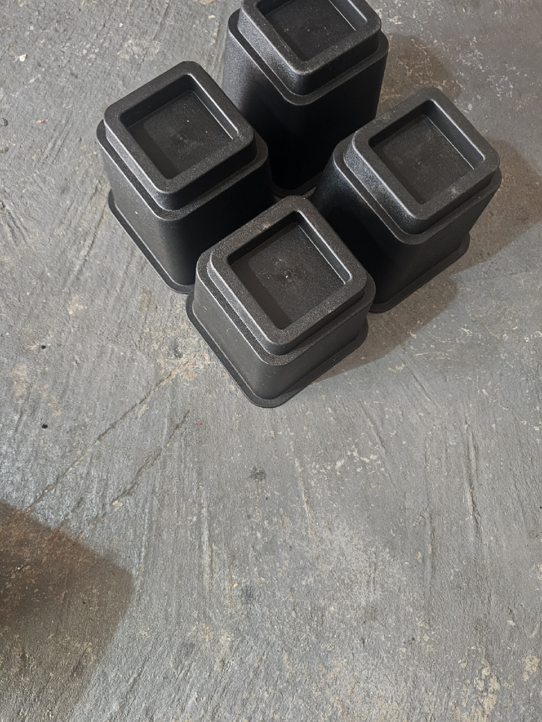 Adjustable Furniture Risers - Black - photo 2