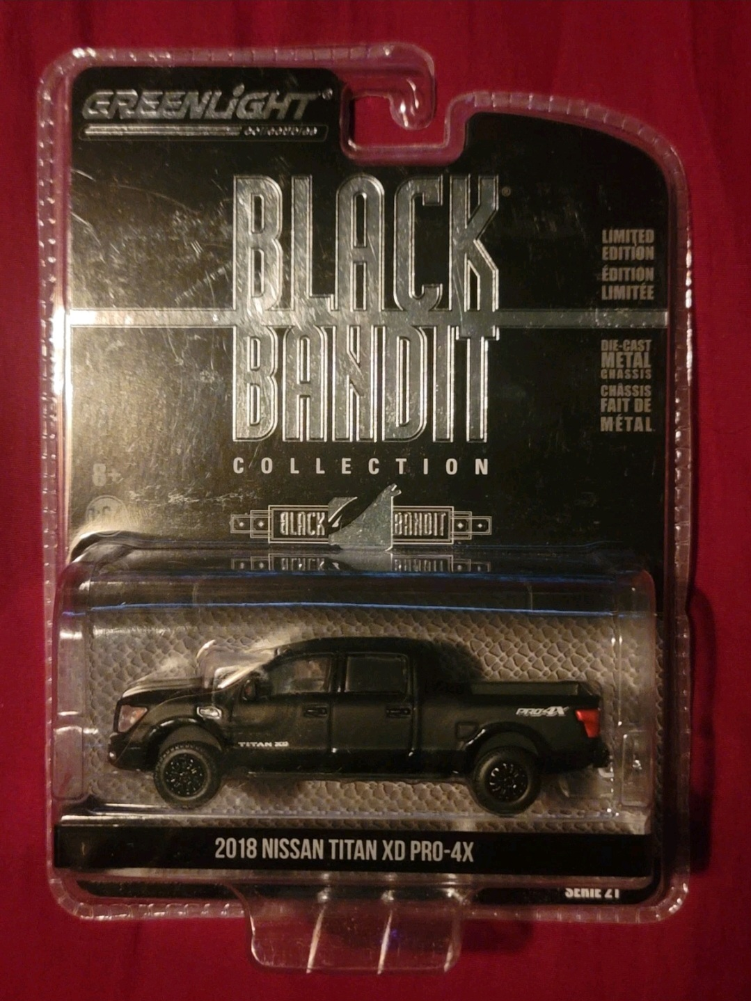 Greenlight Black Bandit 2018 Nissan Titan XD PRO-4X