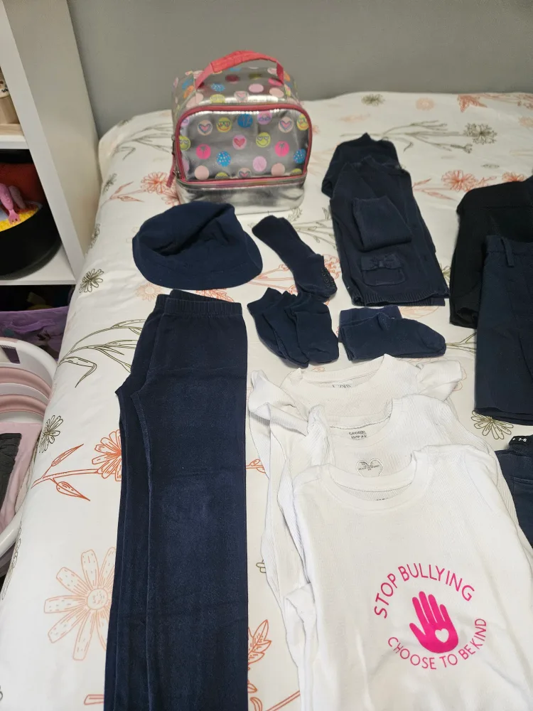 school clothes 4/5T image indicator(8)