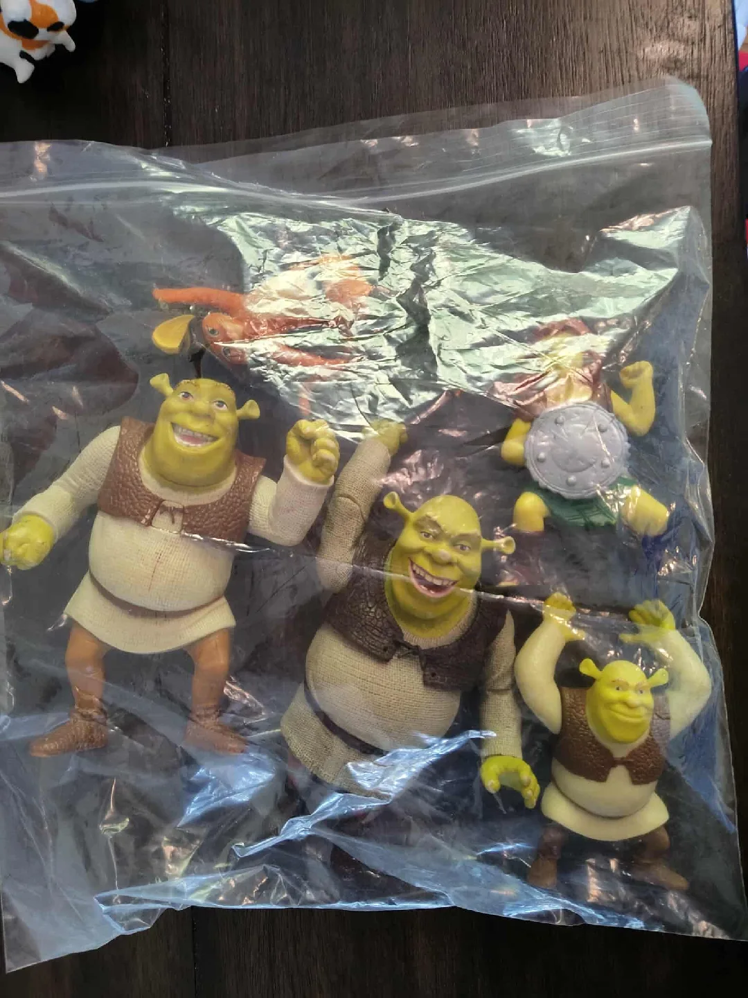 Toys action figures image indicator(6)