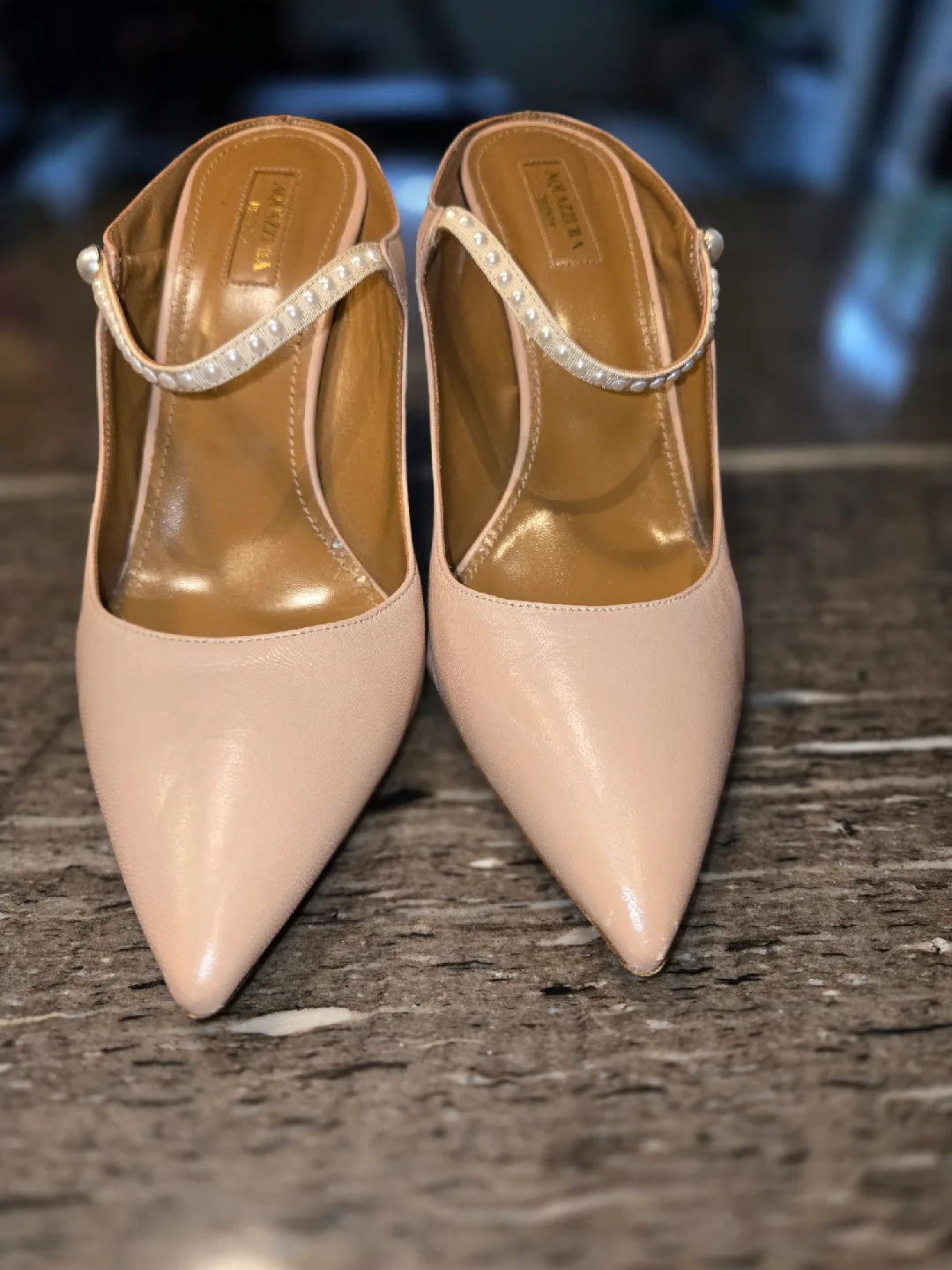 Aquazzura Pearl Embellished Leather Mules Size 41 image indicator(2)