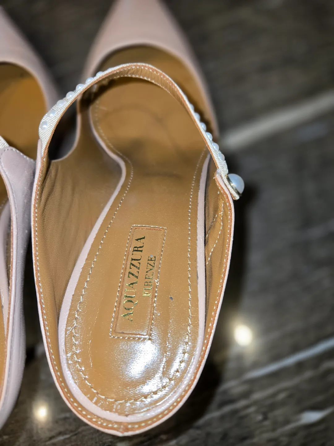 Aquazzura Pearl Embellished Leather Mules Size 41 image indicator(5)