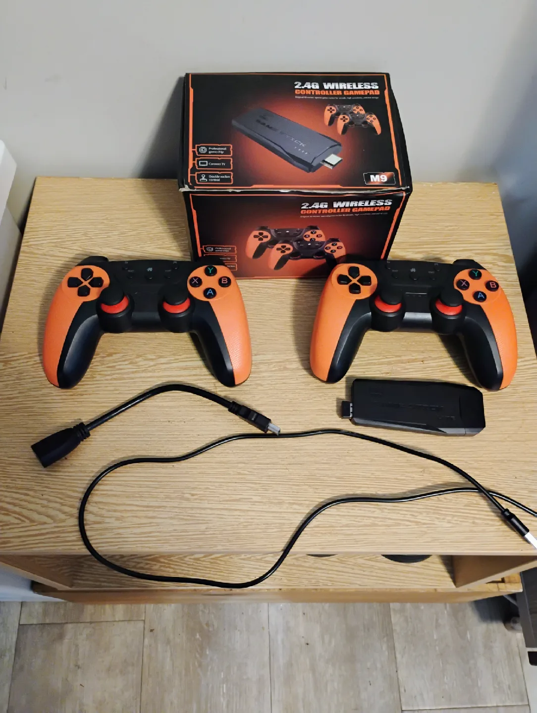 2.4G Wireless Controller Gamepad M9