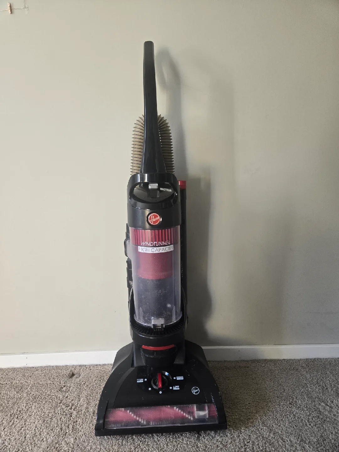 Hoover WindTunnel High Capacity Vacuum High Performance Pet