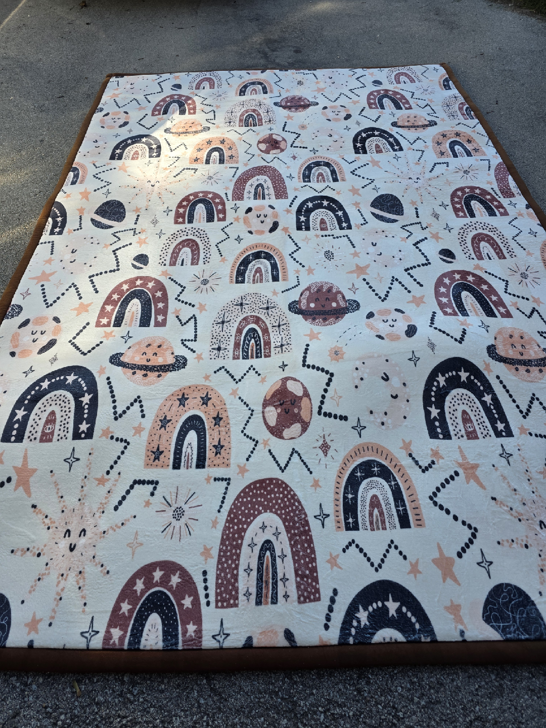 Rainbow & Planets Play Mat - photo 2